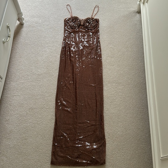 Brown Sequin Maxi dress with rosettes - Picture 11 of 17